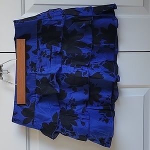 Express mini skirt